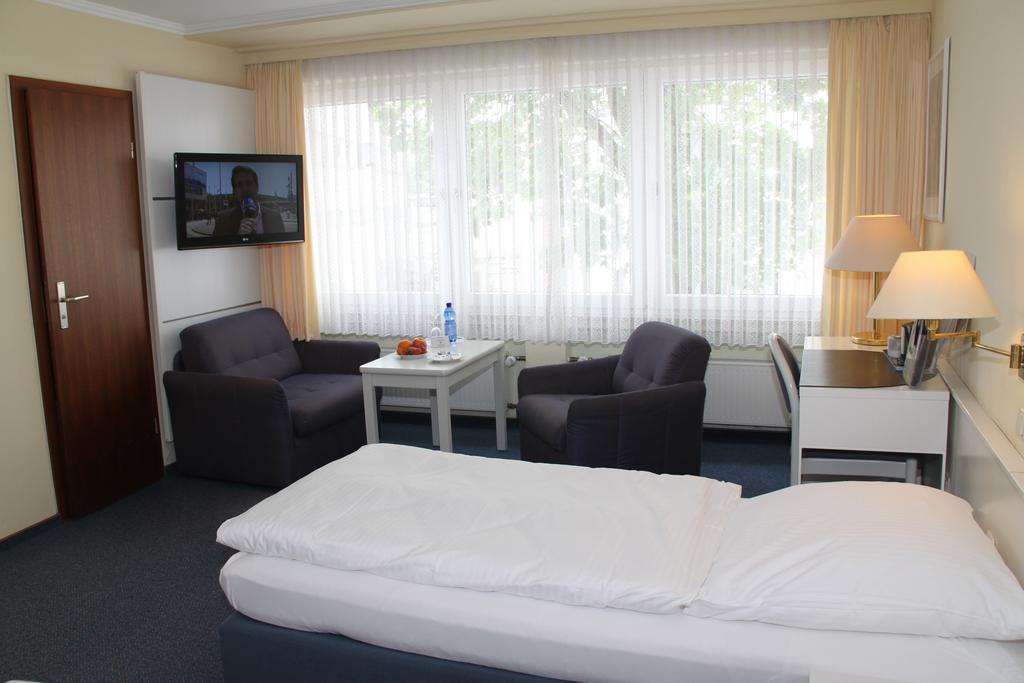 Hotel Wirth Meinerzhagen Kamer foto